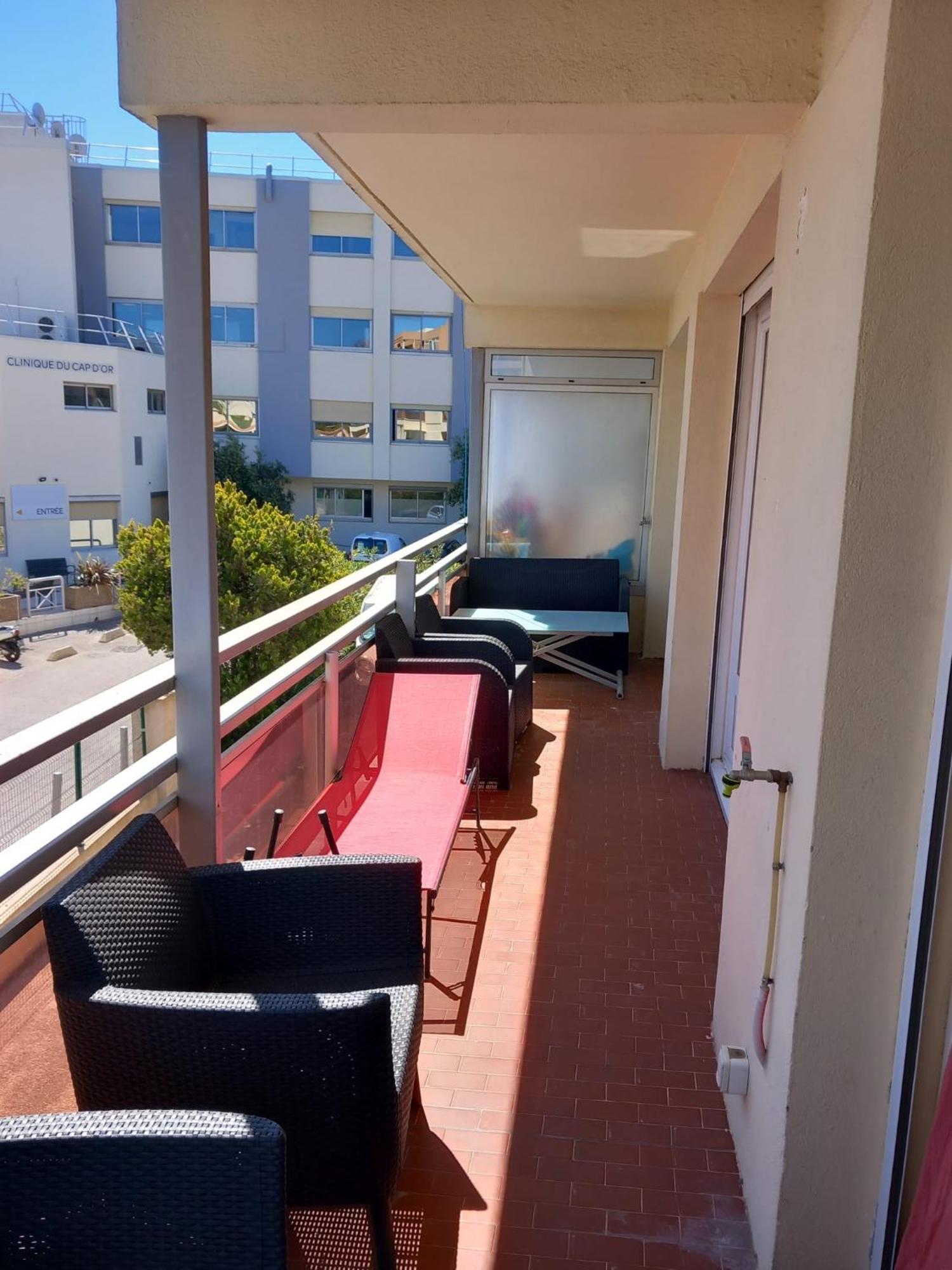 Appartement 1Er Etage, 66 M² Ла-Сейн-сюр-Мер Экстерьер фото