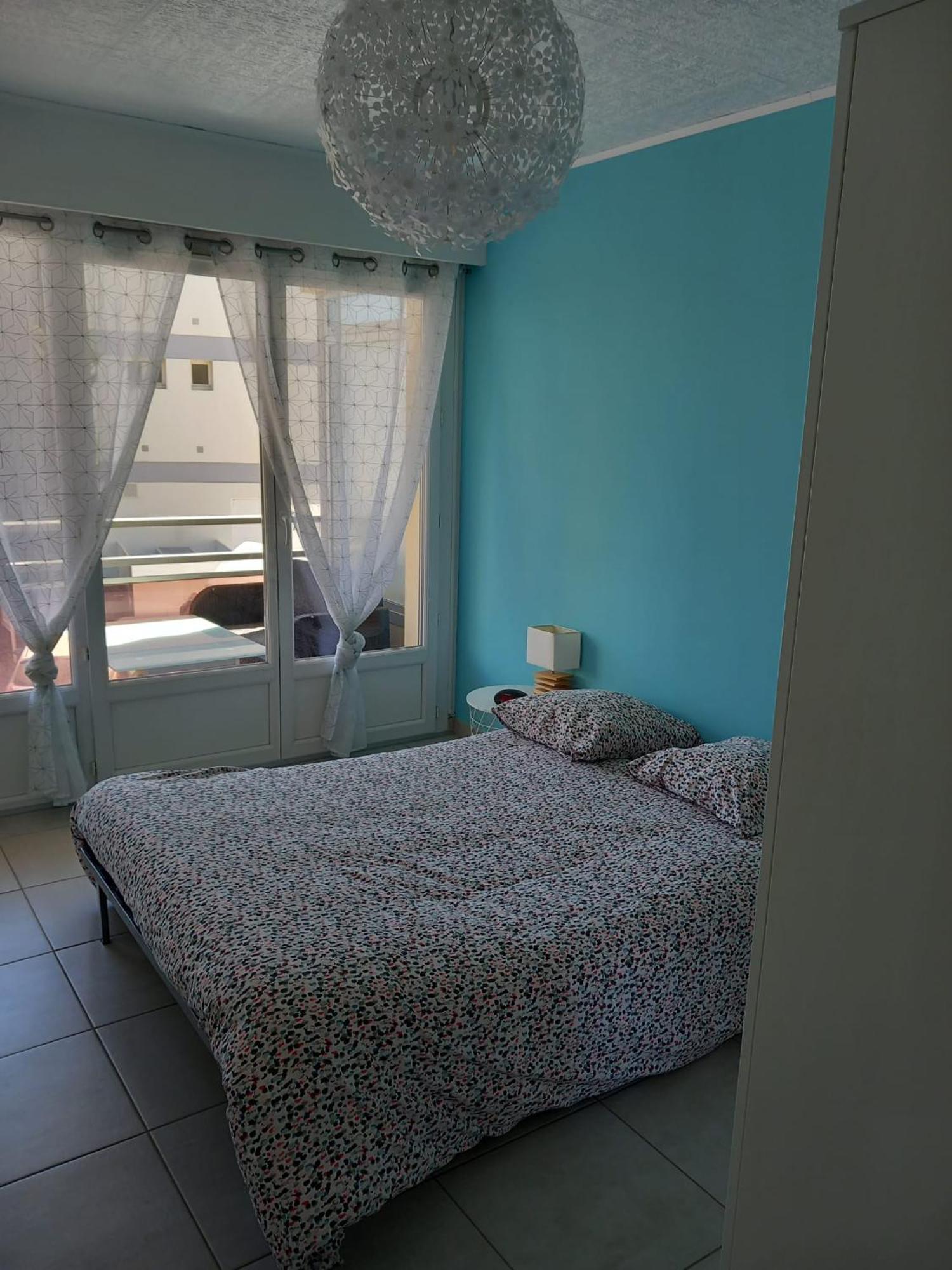 Appartement 1Er Etage, 66 M² Ла-Сейн-сюр-Мер Экстерьер фото