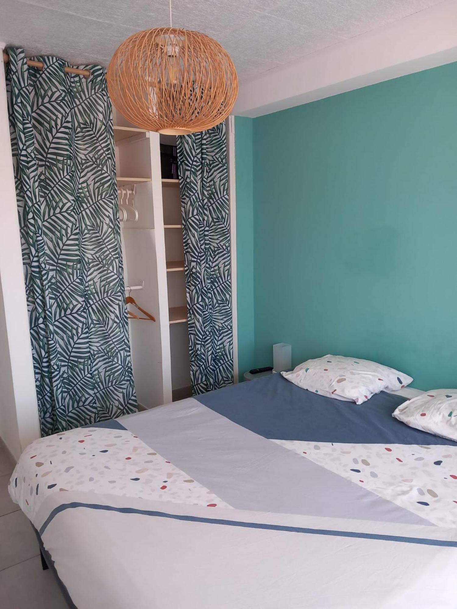 Appartement 1Er Etage, 66 M² Ла-Сейн-сюр-Мер Экстерьер фото